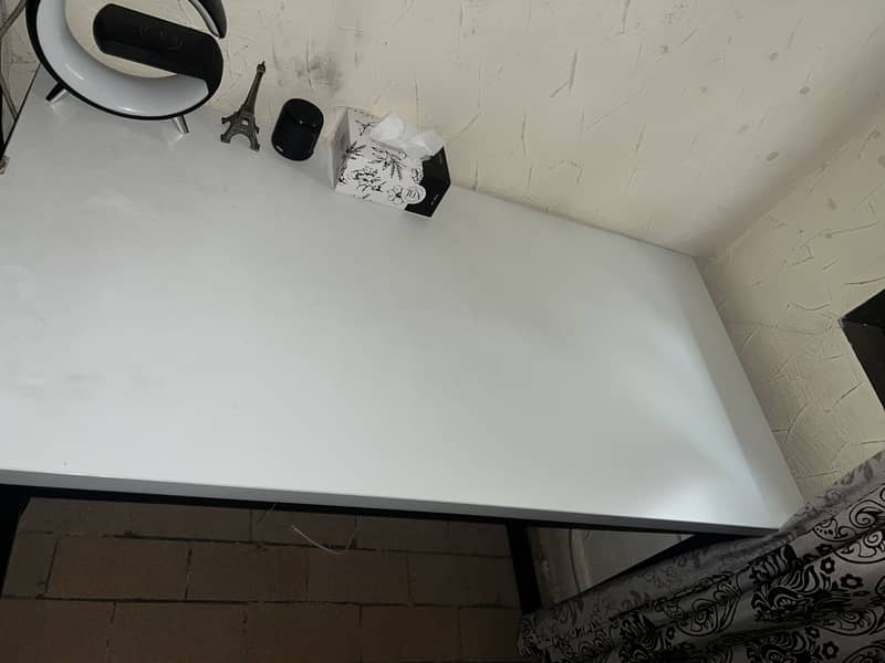 Selling this study table 1