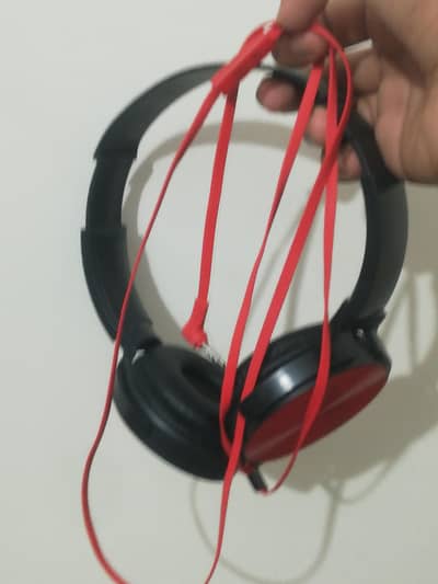 Pc Headphines I am using with pc and phone