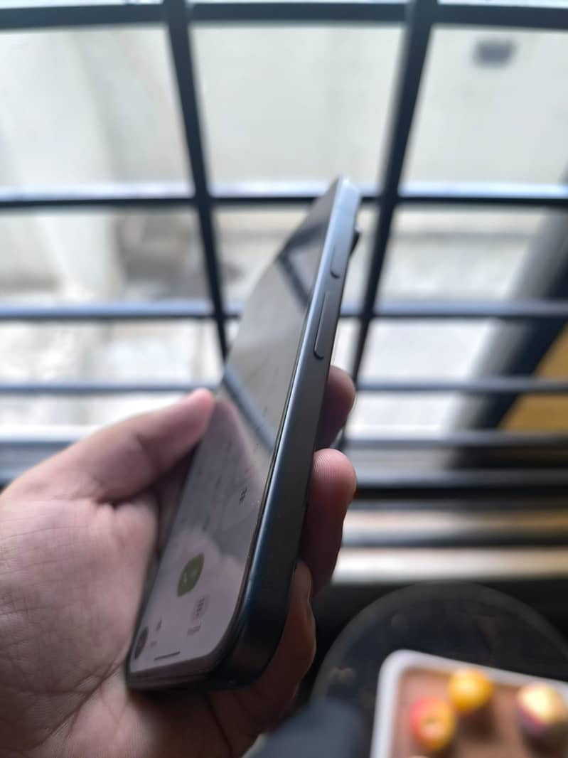 Google Pixel 9 3