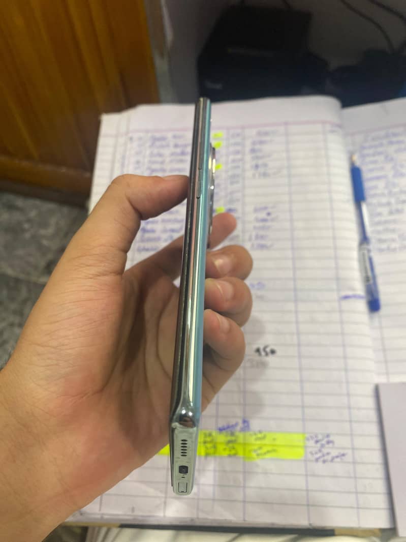 Infinix Zero 40 1