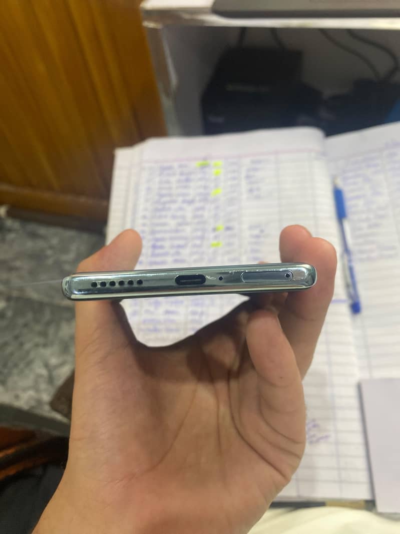 Infinix Zero 40 5