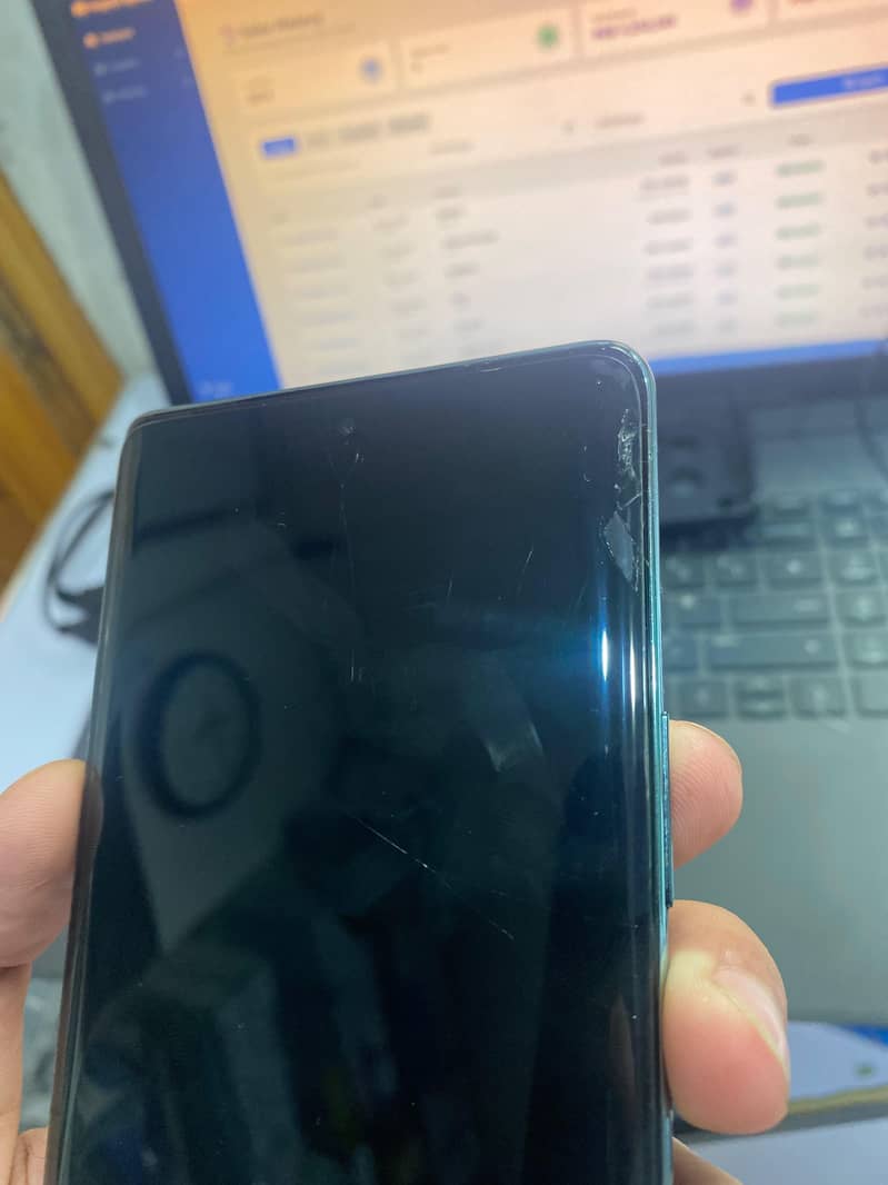 Infinix Zero 40 11