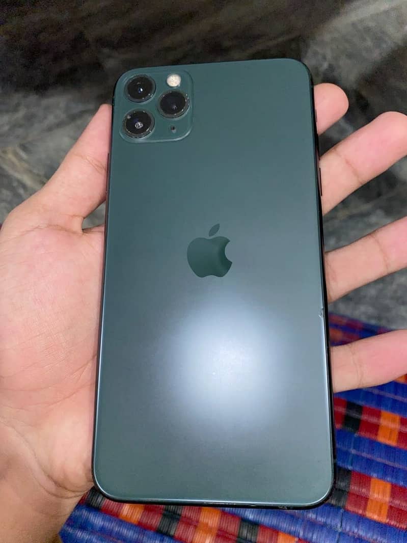 IPhone 11 Pro Max 4
