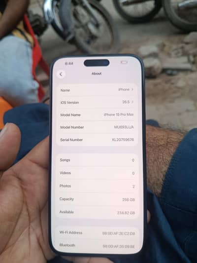 Apple iPhone 15 Pro Max j. v 256gb kit contn  10/9.5