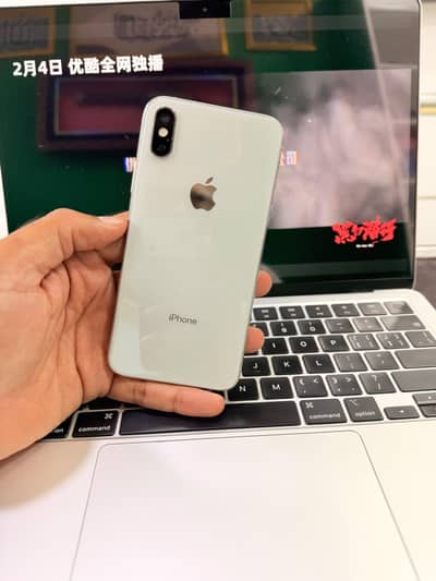 Apple iPhone XS