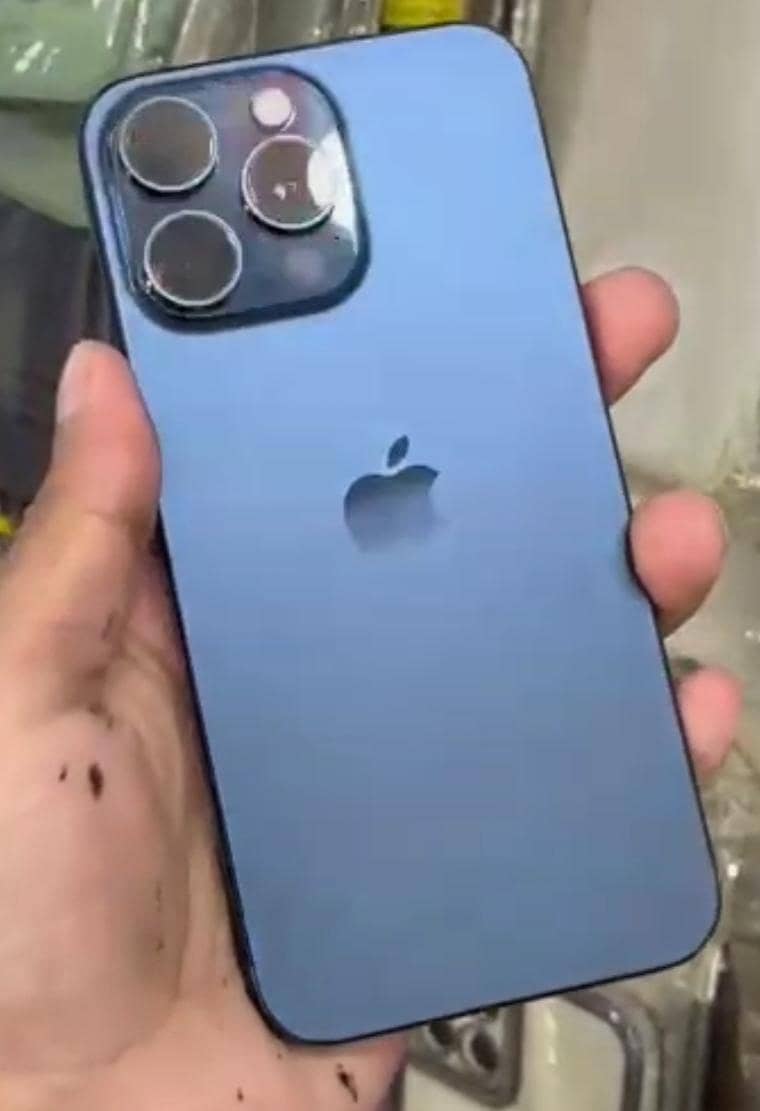 Apple iPhone 15 Pro Max 512 gb 2