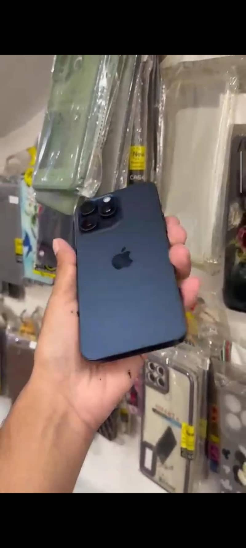 Apple iPhone 15 Pro Max 512 gb 4