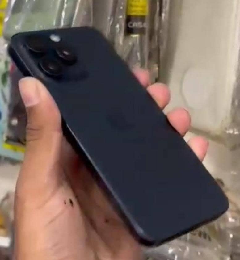 Apple iPhone 15 Pro Max 512 gb 6
