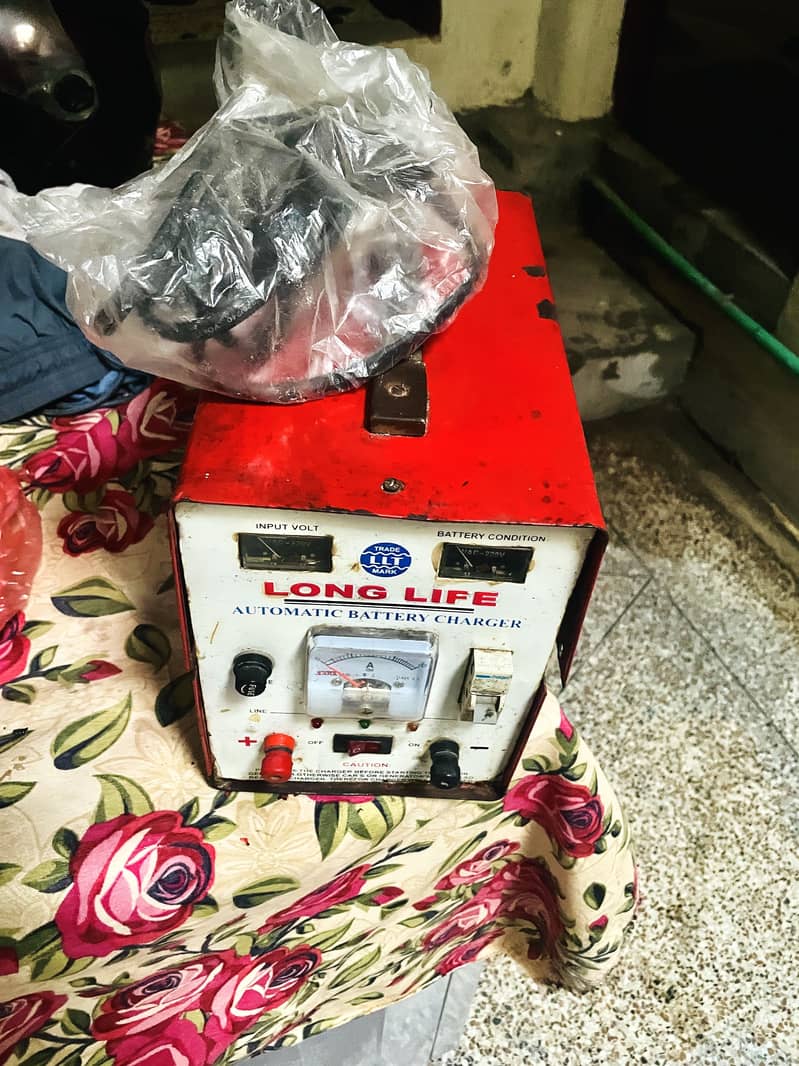 Automatic Battery Charger 1