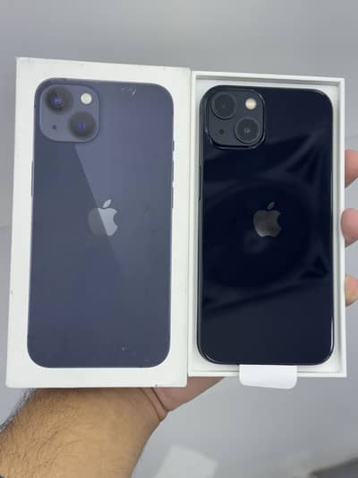 Apple iPhone 13