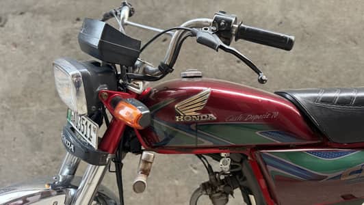 HONDA 70