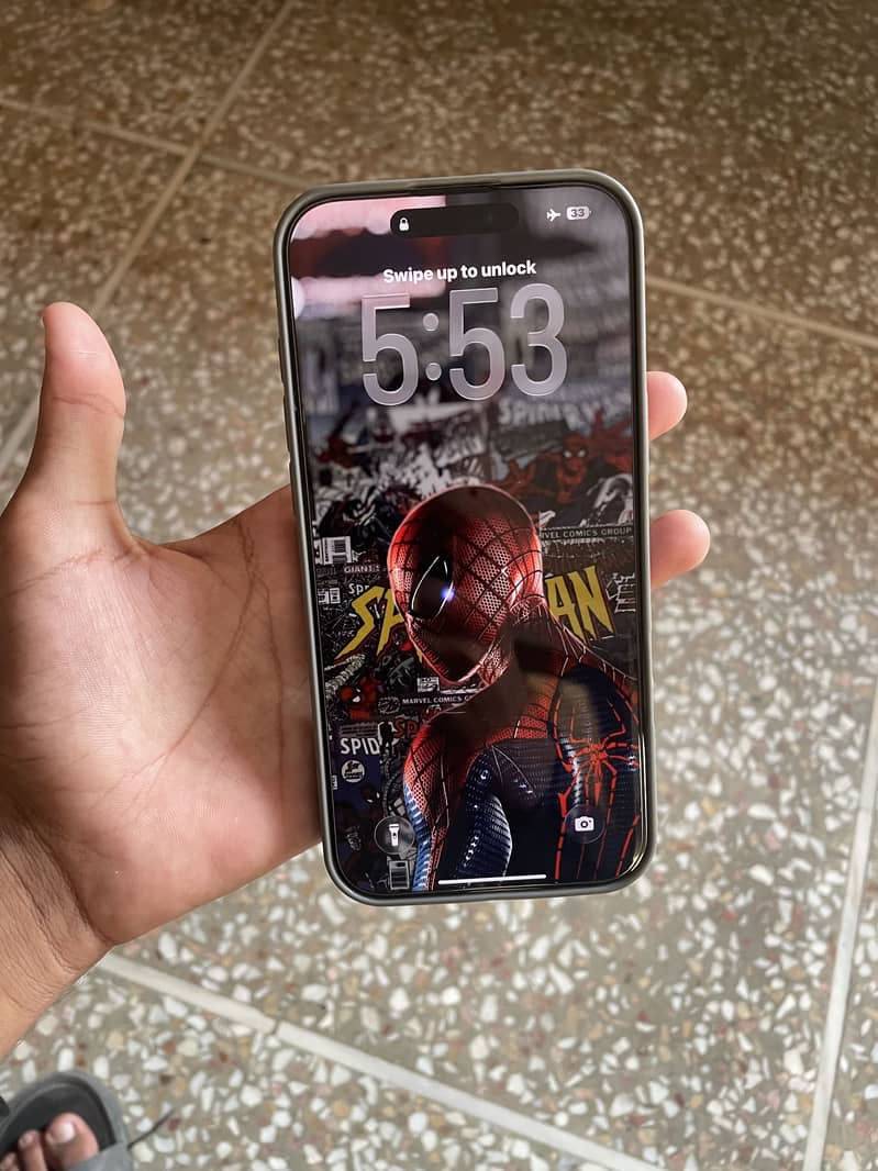 Apple iPhone 16 Pro Max 3