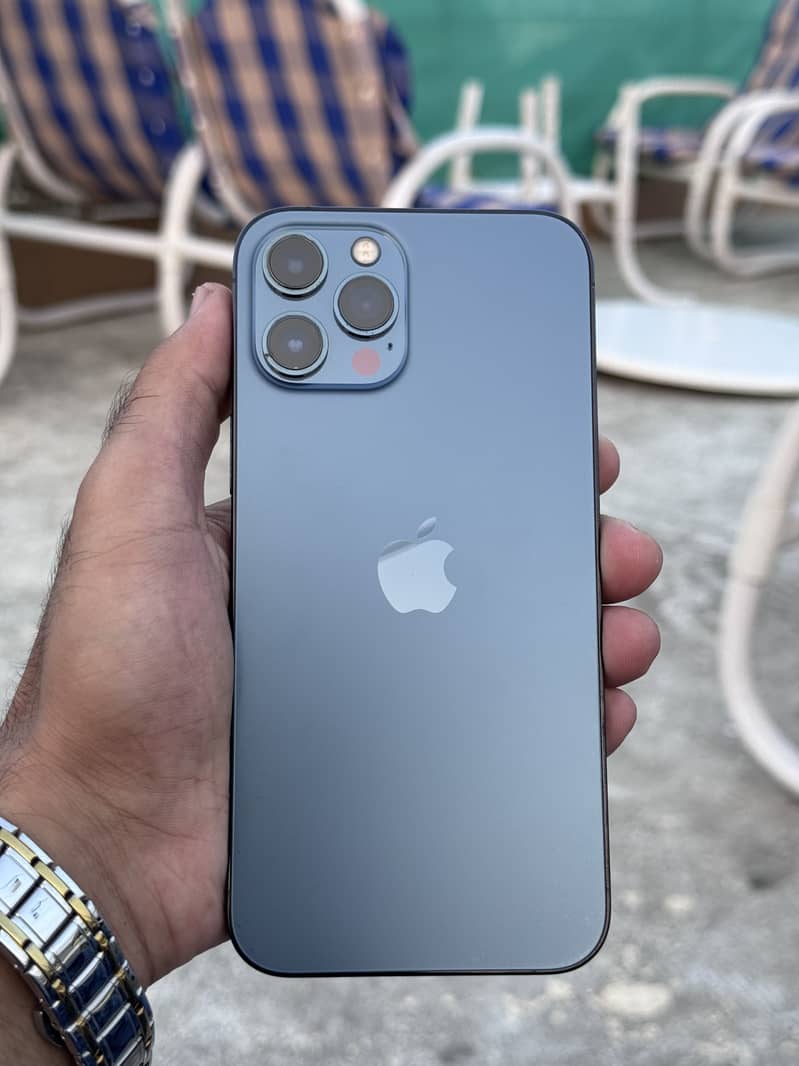 Apple iPhone 12 Pro Max 1