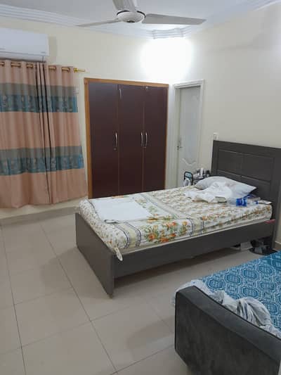 three bed dd apartment for rent in datari castel johar