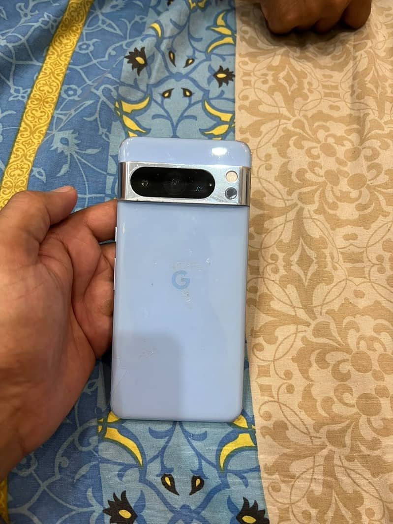 Google Pixel 8 Pro 0