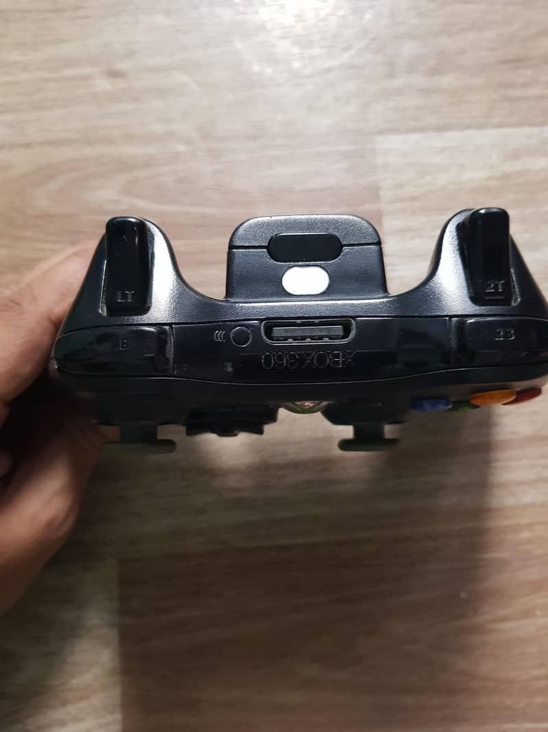 Xbox 360 Slim 5