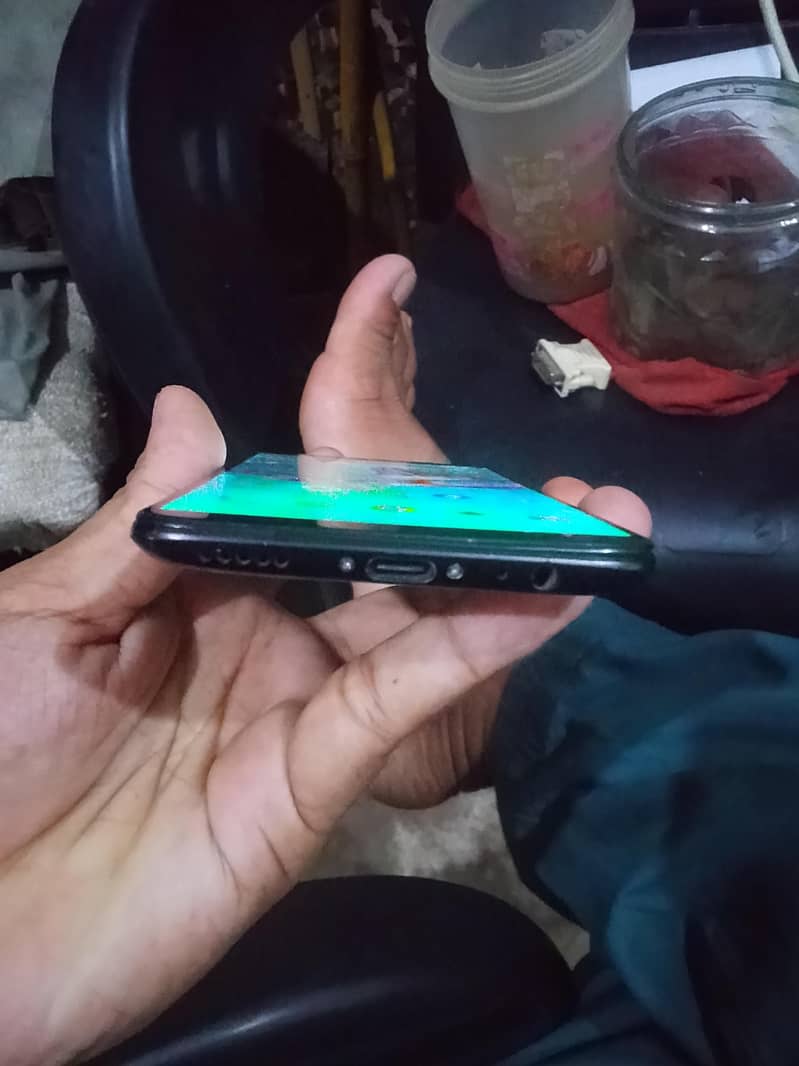 One Plus 5T 3