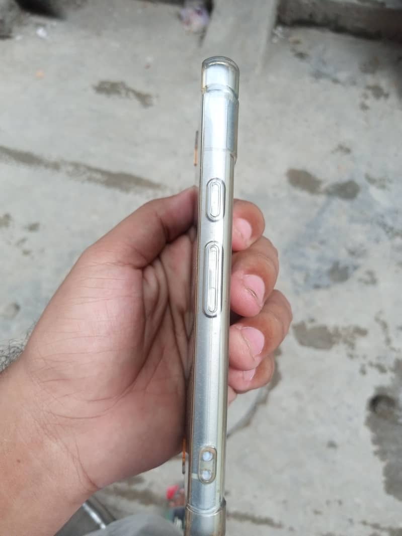Google Pixel 7A 5