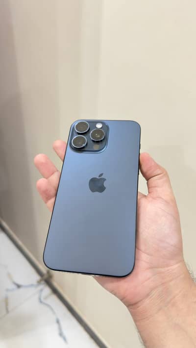 Apple iPhone 15 Pro Max