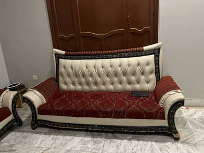7 Seater Sofa set ( condition maintain )