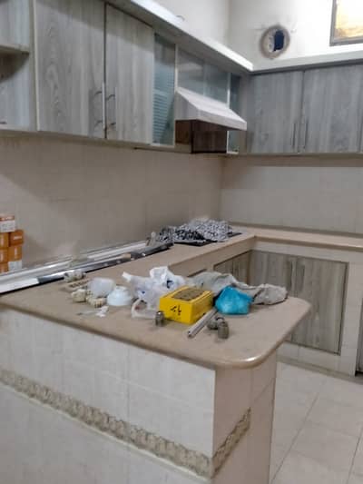 two bed dd first floor portion for rent in johar