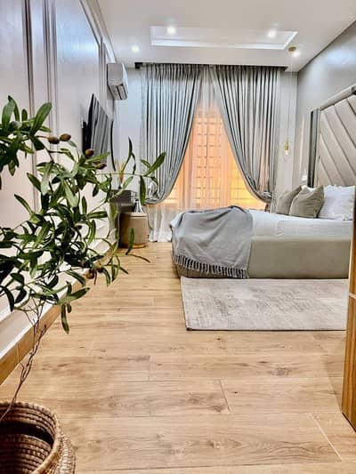 Safe Couple Friendly Daily basis Cozy Apartment in DHA