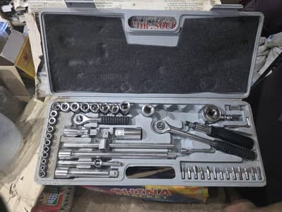 TAG 52 Pcs Socket Wrench Tool Set Kit (1/4" & 1/2" Drive)