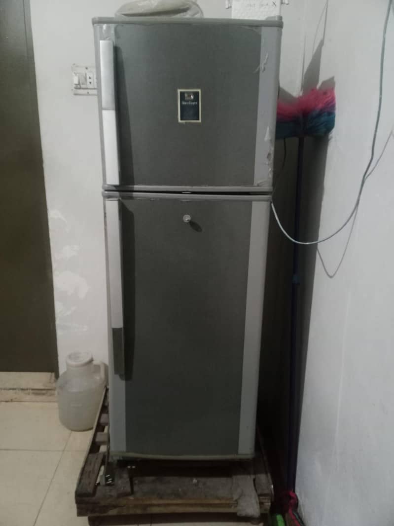 fridge 0