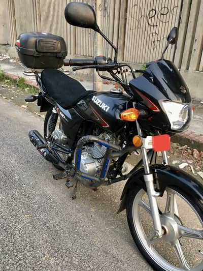 Suzuki GD110S 2024.25 – First Hand – 20,000 KM – Lahore