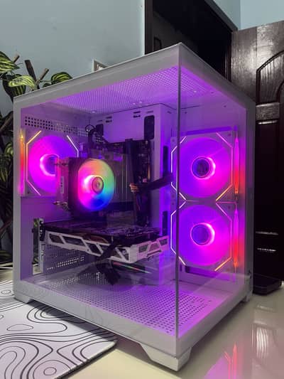 GAMING PC XEON 1225 V3 RX 570 (TRADE ACCEPTABLE)