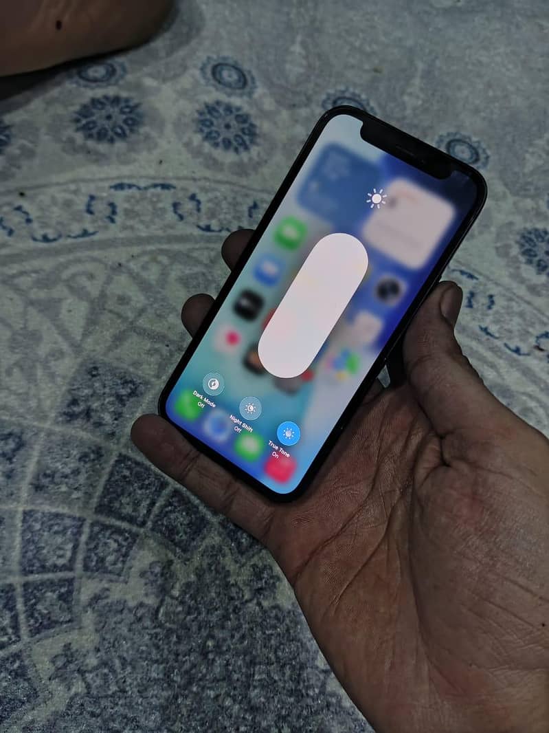 iphone 12 mini 5