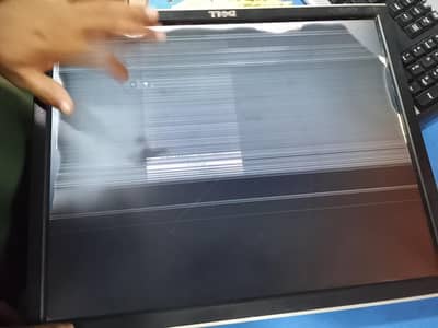 LCD panel kharab ha repair ho jaiy ga