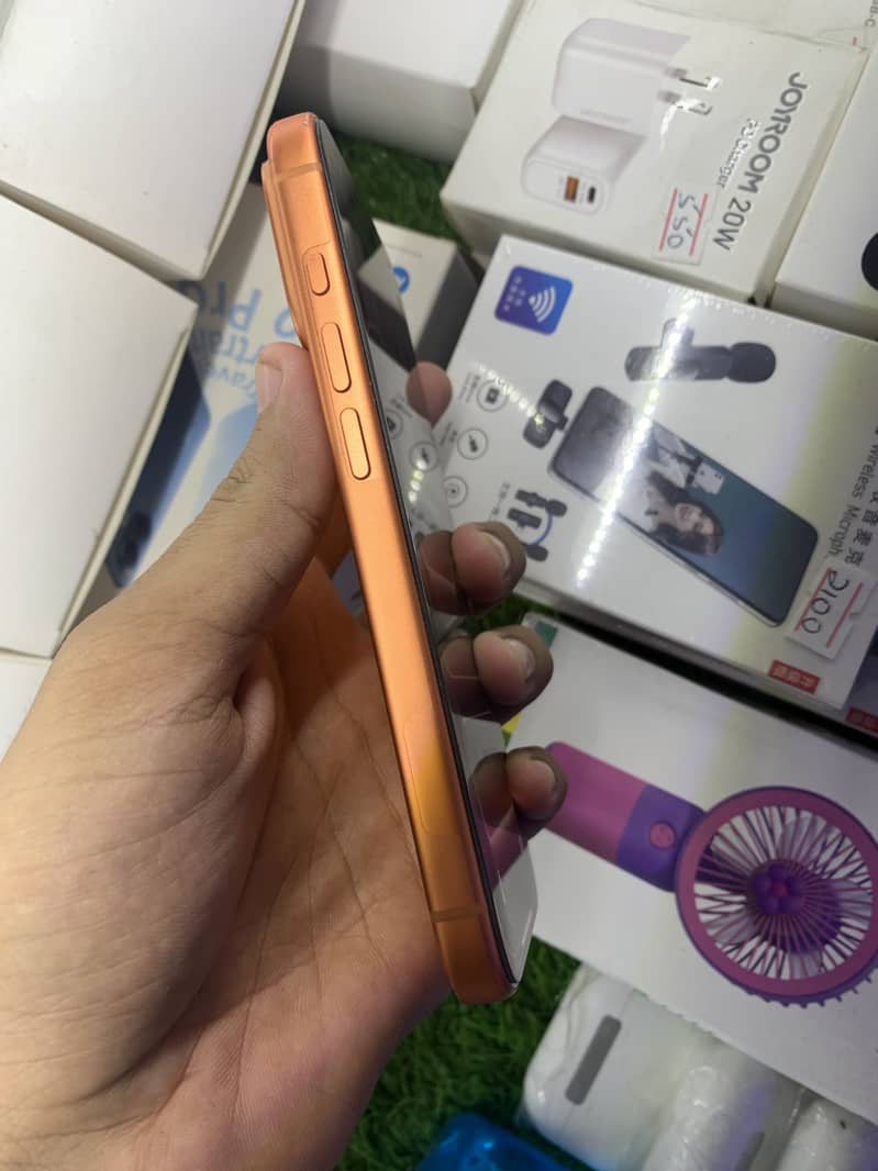 Apple iPhone 17 Pro 4