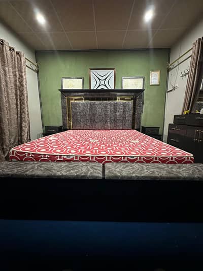 King Size Bed For Sale
