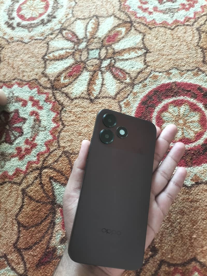 OPPO A6c 4