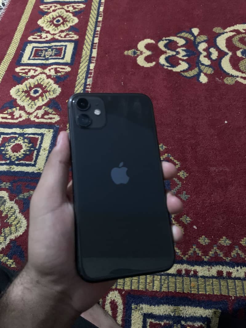 Apple iPhone 11 0
