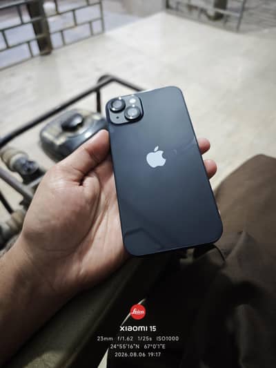 Apple iPhone 13