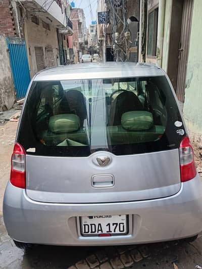 Daihatsu Esse 2009