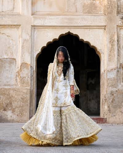 Elegant White & Gold Bridal Dress – 1 Time Used | 10/10 Condition