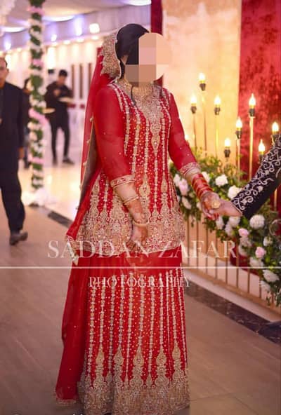 bridal dress only 2hour use
