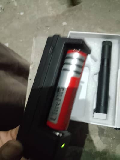 laser light 10 by 10 condition box pack with charger