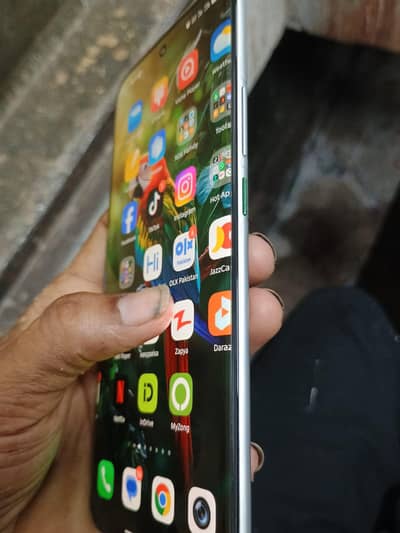 Infinix hot 60 pro plus 8+8 Ram 256gb rom lush condition