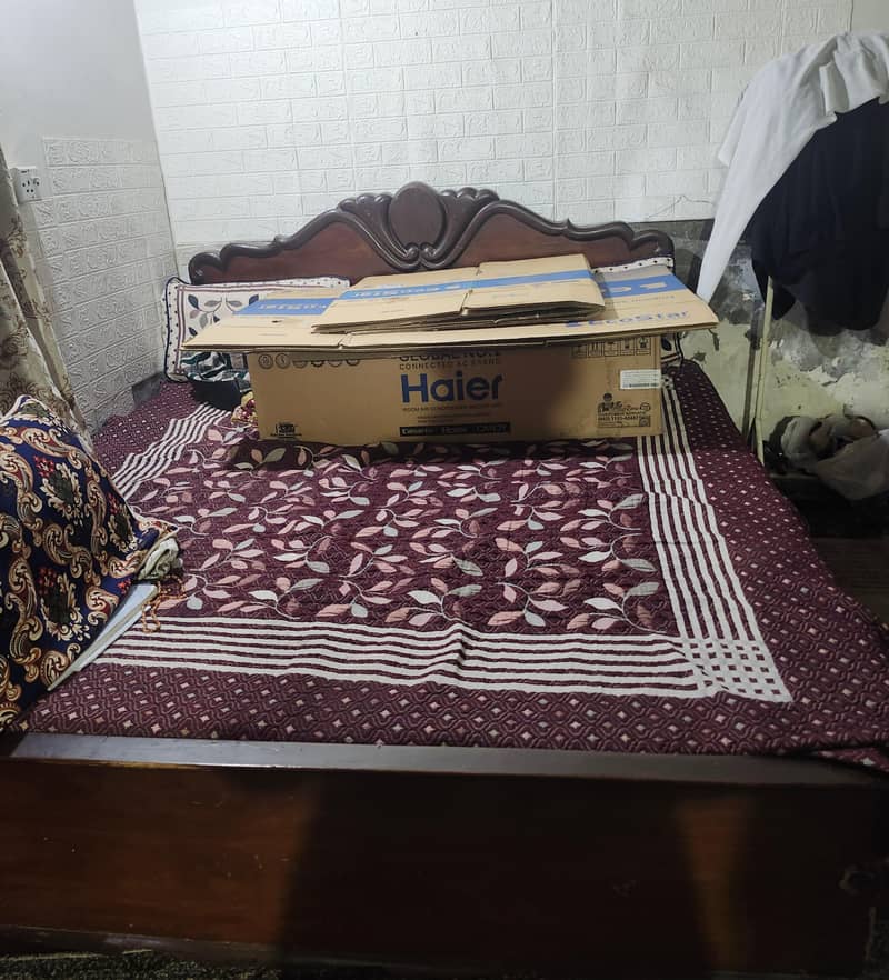 Double Bed with Showcase & Dressing Table Set 1