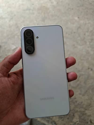 Samsung Mobile A36 8,256GB All ok with box and cable