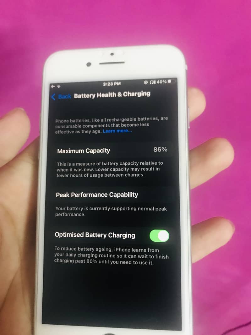 Apple iPhone 8 0