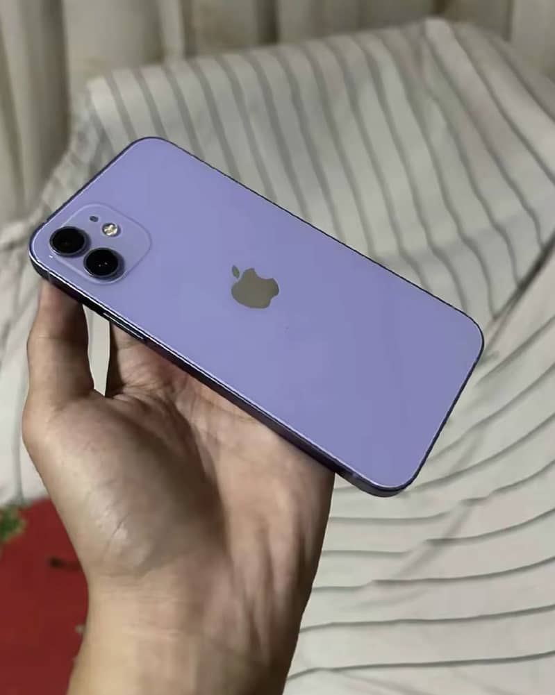 Apple iPhone 12 3