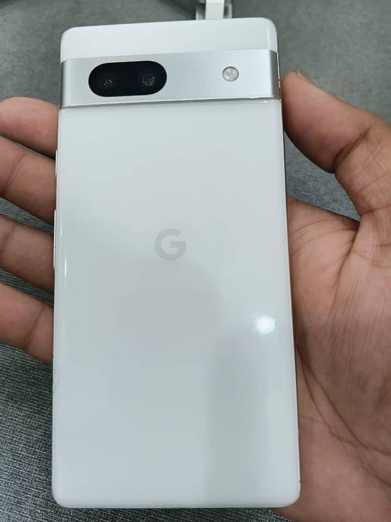 Google Pixel 7a 2