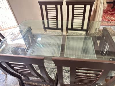 Dining table with 6 chairs