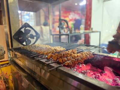 Bbq helper/cleaner required