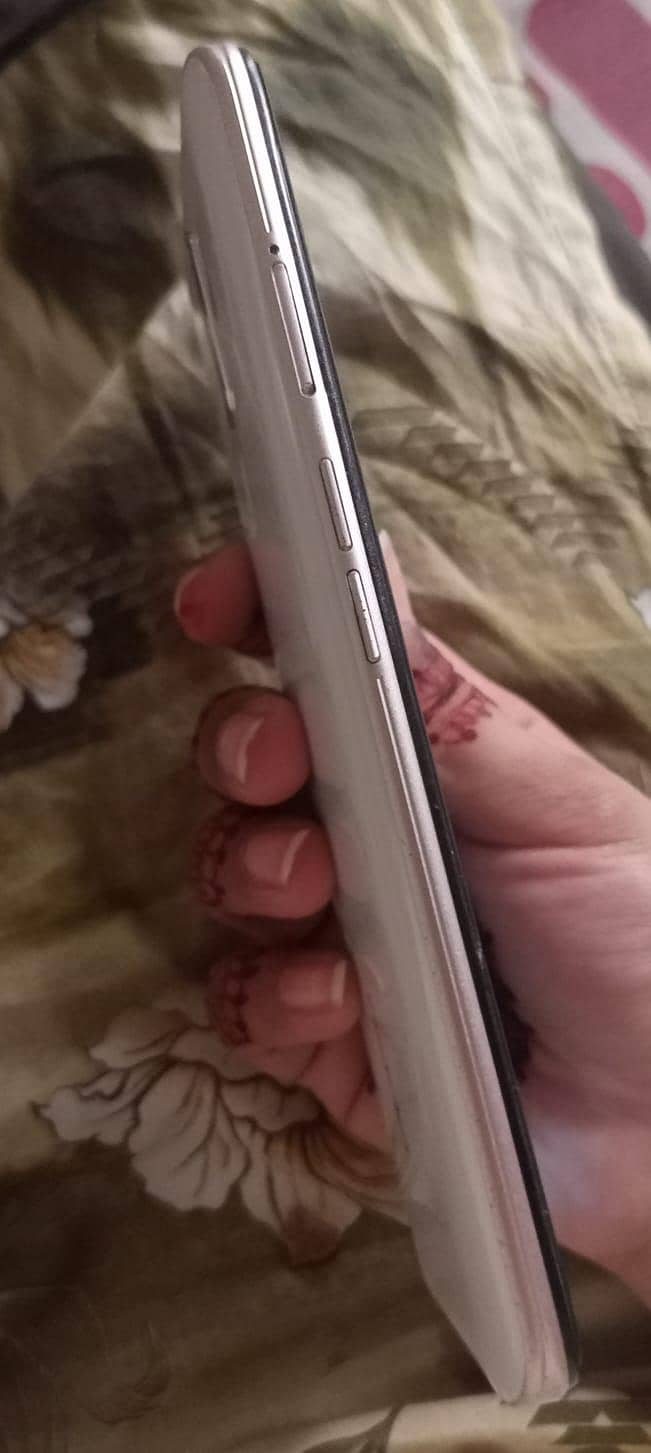 OPPO A5 2